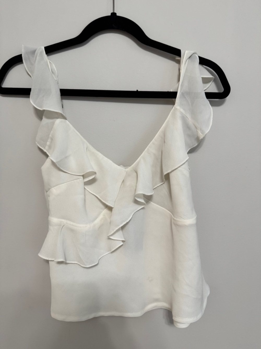 NWT | Abercrombie & Fitch White Ruffle V-Neck Camisole, Size S